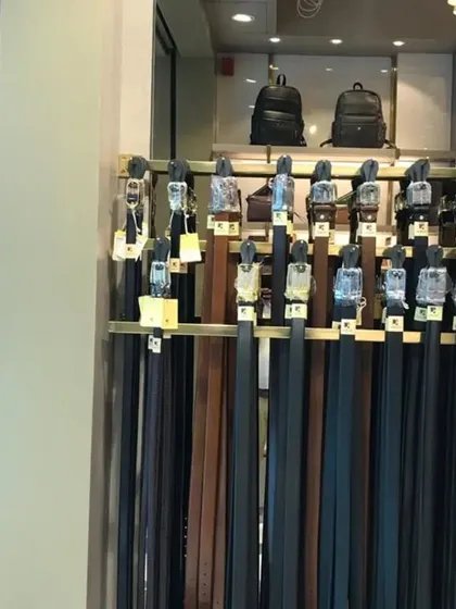 A close-up of the belt display fixture.