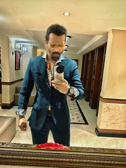 I'm not perfect, but my selfies are. A quick selfie showing off my party outfit.