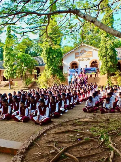 An outdoor session with students in Gokarna, where we partnered with Shankar Prasad Foundation and Mission Rabies. We believe that teaching empathy and respect for all life forms at a young age is fundamental.