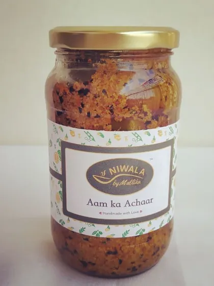 A freshly packed jar of my signature Aam ka Achaar. This pickle is a staple in most Indian homes, and I take great pride in making it just the way my mother taught me, full of authentic, homemade flavour.