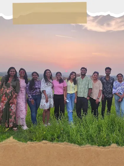 A special Christmas trek with the Tripbae community. We love celebrating holidays together in nature, creating unique festive memories.