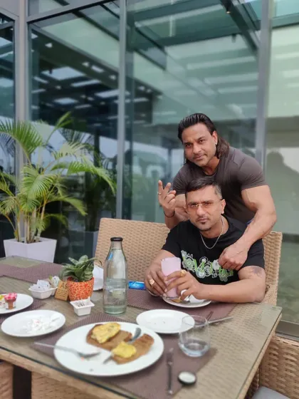It's more than just training; it's a brotherhood. Having breakfast with Honey bhai after a session. I work closely with my clients to ensure their nutrition and lifestyle support their transformation goals, even with a hectic travel schedule.