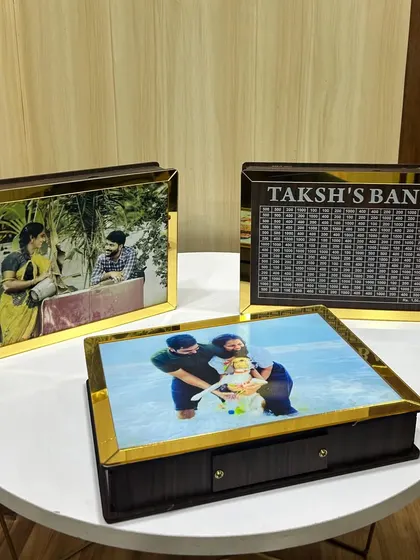 Our personalized piggy banks are available with a golden or brown border and make for a very useful and educational gift for children.