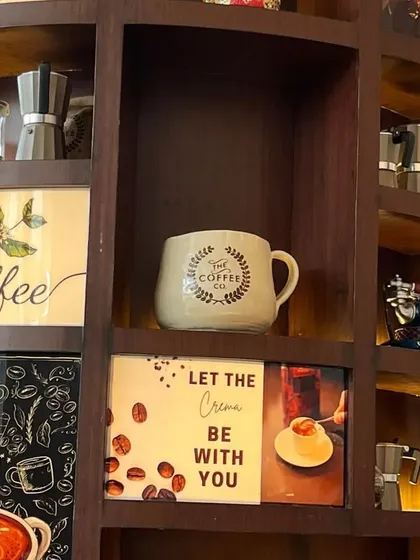 Seeing my custom creations out in the world is the best feeling. This oversized coffee mug was a special commission for The Coffee Co., now on display at the Courtyard Mumbai.
