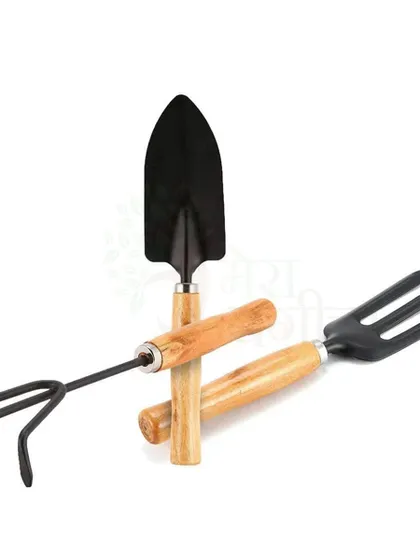 Every gardener needs a good set of tools. Our basic garden tool kit includes a hand cultivator, trowel, and garden fork with comfortable wooden handles.