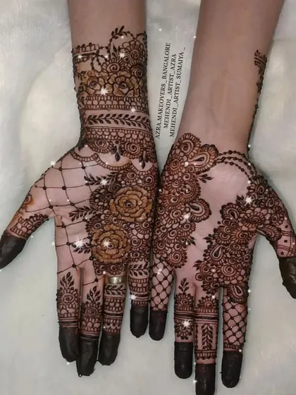 A beautiful non-bridal design featuring a mix of Arabic florals and Indian net patterns.