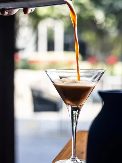 Friday calls for some pizzas and martinis. My espresso martini is the perfect way to kick off the weekend.