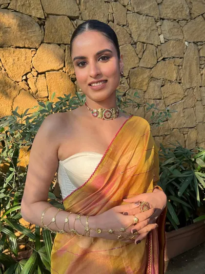 My favorite muse, Revati, looking absolutely radiant. This is a perfect example of my soft glam style for non-bridal occasions.