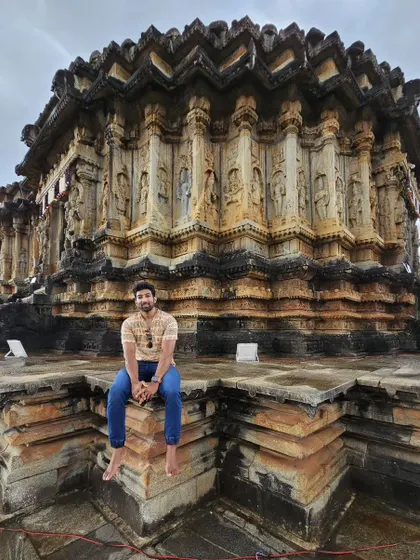 Taking a moment at the incredible Vidyashankara temple in Sringeri. The Hoysala and Dravidian architecture here is something you have to see for yourself, and reaching it on a bike makes the experience even more special.