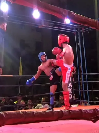 Kartik lands a clean kick on his opponent during the fight of the evening.