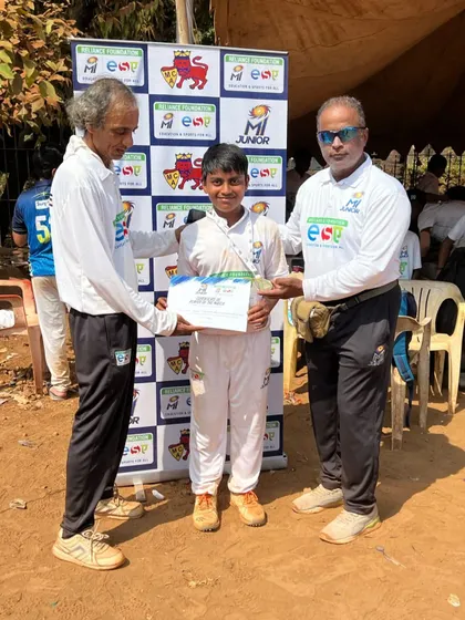 Here is our bowler Shoaib Ansari receiving the Man of the Match award in the MI Junior U-16 Interschool Tournament. His match winning bowling figures were 3 wickets for just 6 runs in 4.1 overs.