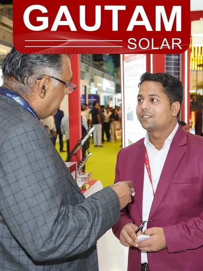 Our team member providing information to a visitor at the REI Expo 2024. We are always ready to share our expertise and product details.