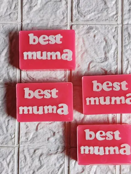 "Best Muma" soaps, perfect for Mother's Day.