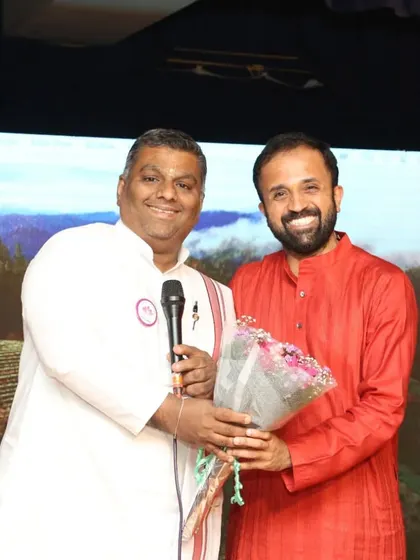 A special moment with Dr. A Subramanian, Secretary of IYA Karnataka, at Yogavijnana's 12th-anniversary event. His presence and inspiring words were a great honor.