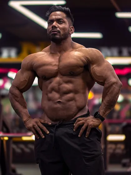 This attitude came from pain. A shot showing my physique.