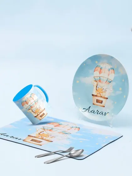 The boy's version of our hot air balloon dinner set, in a beautiful blue color palette. It's a sweet and timeless gift.
