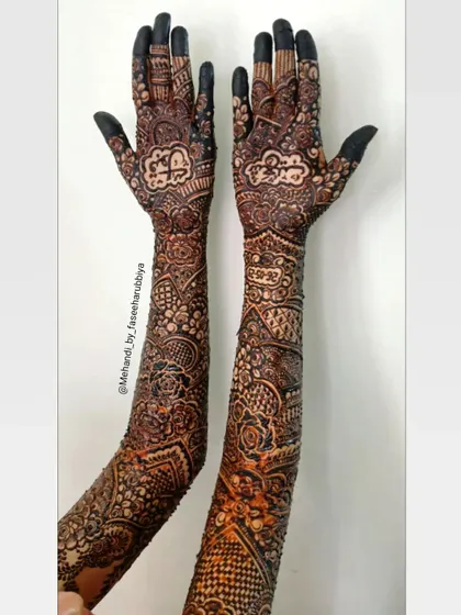 Another angle of Simran's stunning bridal henna, showing the beautiful symmetry and flow of the design.