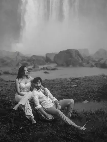 Lost in the moment, with the waterfall as their witness. This black and white image of Gokul and Vandana is ethereal and dramatic, capturing the profound emotion of their ten-year vow renewal.