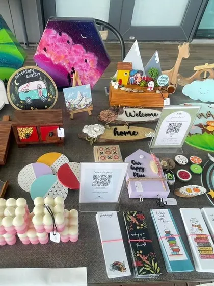 A flat lay of the products on my table. I try to offer a wide range of handcrafted home decor and gifts, all made with passion.