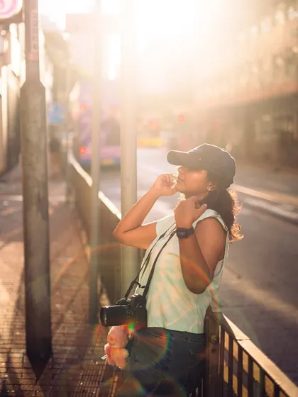 More shots from the golden hour in Kennedy Town. These photos show different angles and moods, all capturing that beautiful, warm light that photographers dream of.