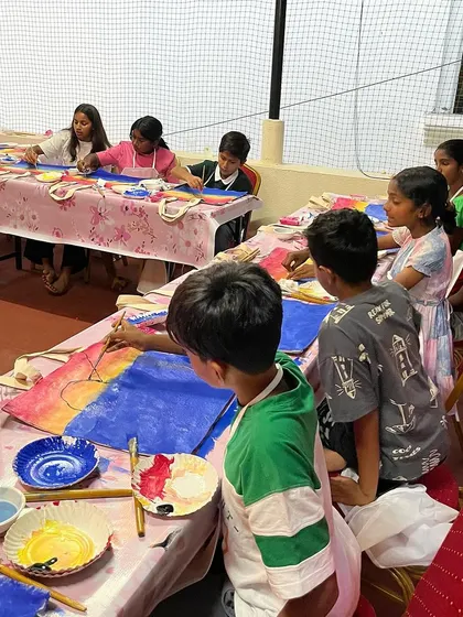 Another shot from our tote bag open house workshop. We provide all the materials, so you can just bring your imagination.