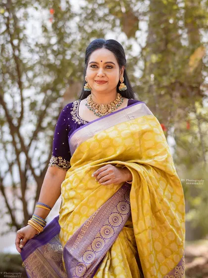 A portrait of the same client, capturing her natural beauty and the elegance of the jewellery.