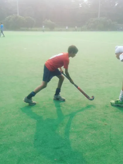A close-up of a one-on-one drill during a training session. These exercises are designed to improve individual technique and confidence on the ball.