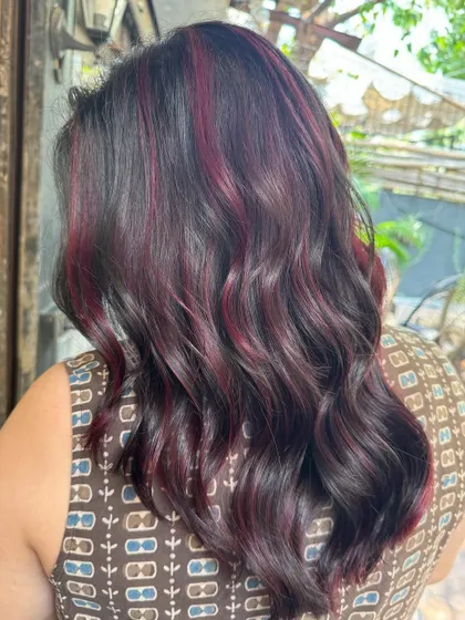 Another angle of the fiddle rose color. The waves really show off the deep red tones. (No filter)