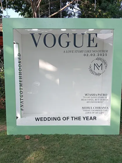 Put your guests on the cover of a magazine with our fully customizable Vogue-style photo booth. We can personalize the text, dates, and logos to match your wedding, anniversary, or corporate event theme, creating a truly unique and shareable experience.