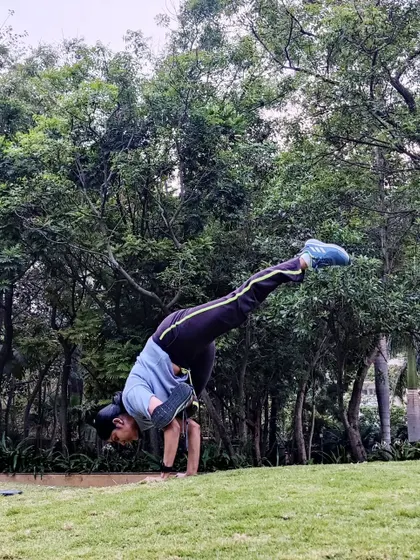 This is Galvasana, or flying pigeon pose. I could do this asana before, but with consistent weight training, I can now hold it with much more ease and stability. It’s a testament to how strength training supports a yoga practice.