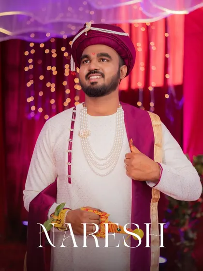 A classic portrait of the groom, Naresh, looking regal in his Maharashtrian wedding outfit.