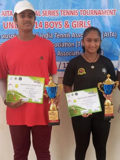 Eshita with the runner up after winning the NS U-14 Singles Title in Coimbatore. Competing with sportsmanship is a value we instill in all our players.