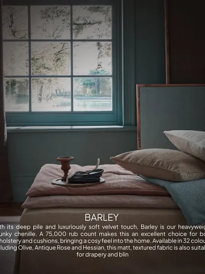 With its deep pile and 75,000 rub count, the Barley chenille fabric is as durable as it is beautiful, bringing a cozy and matt, textured feel to any home.