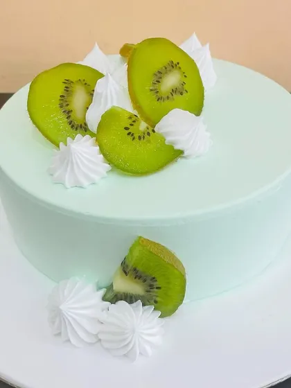 Our simple and elegant Kiwi Cake, a refreshing choice for any fruit lover.