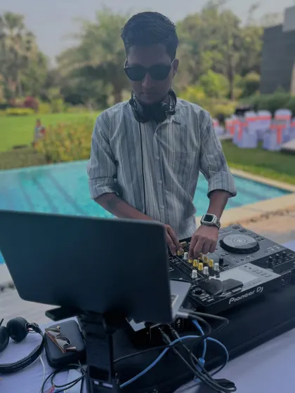 A beautiful brunch event at the Ambani Villa in Alibaug. I curate a different kind of playlist for daytime events like this, focusing on chill house and groovy tunes that complement a relaxed, sunlit poolside setting.