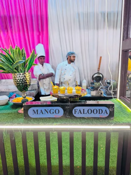 A wider view of the Mango Falooda counter, showing the full setup.