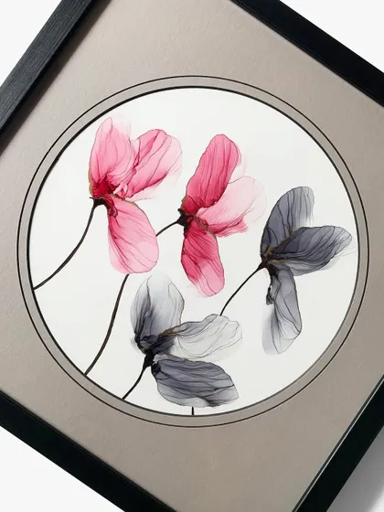 A full view of one of the floral pieces. The round mat perfectly contains the artwork, creating a focal point that is both modern and timeless.