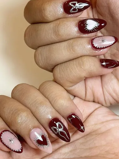 We love the contrast in this set between the deep red, the soft pink, and the metallic silver details.