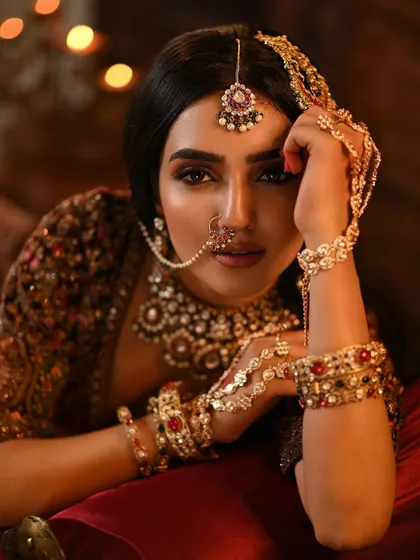 A final, powerful close-up of this stunning, high-fashion bridal look.