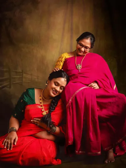 Capturing the most special bond between a mother and daughter. It was a blessing to have grandma join the maternity session and share this beautiful moment.