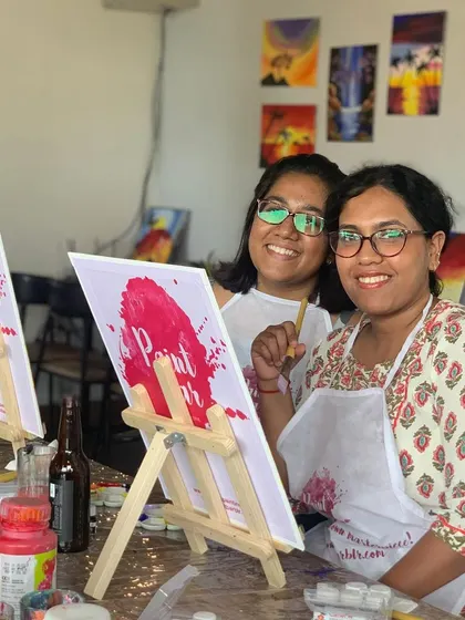 A mother and daughter enjoying a weekend workshop at our studio. We love seeing families get creative together.