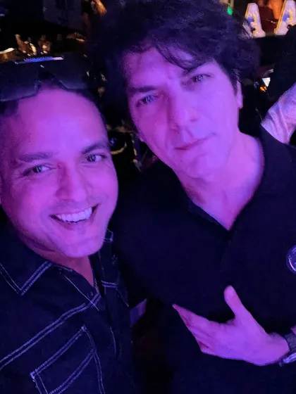 A selfie with the one and only DJ Aqeel. A proud moment for me, sharing the console with a true icon of the industry.