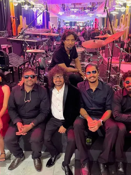 With the Manoj George band after a show in Kolkata for the launch of SS Beauty. This full band setup, complete with a violin, is perfect for large-scale corporate launches and galas.