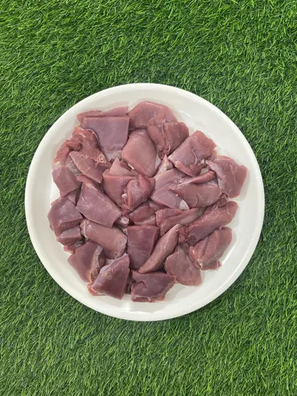 A top-down view of our Turkey Boneless chunks. This is a fantastic source of lean protein for building muscle and maintaining a healthy weight.