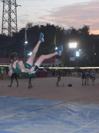 Flying towards success. A spectacular mid-air performance in the high jump at TrackNights.