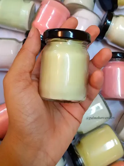 A close-up of my lime-scented mini candle. The fresh, invigorating scent is perfect for purifying the air and energizing your space.