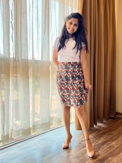 Embrace the season in effortless style with our comfortable summer skirt. This geometric print crepe skirt is perfect for a chic, modern look.