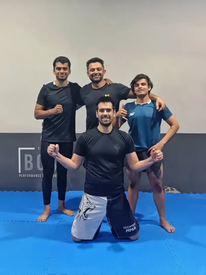 A mini open mat session, cross-training between grappling, striking, and melee weapon work. BJJ meets Kickboxing meets Eskrima.