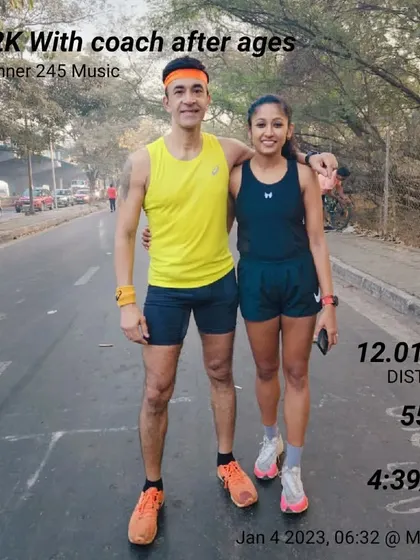 Once a coach, always a coach. An easy run that turned into a fast one, thanks to the motivation of running with my mentor.