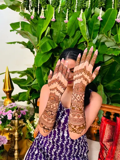 A modern and elegant design with clean lines and geometric patterns on the back of the hands.